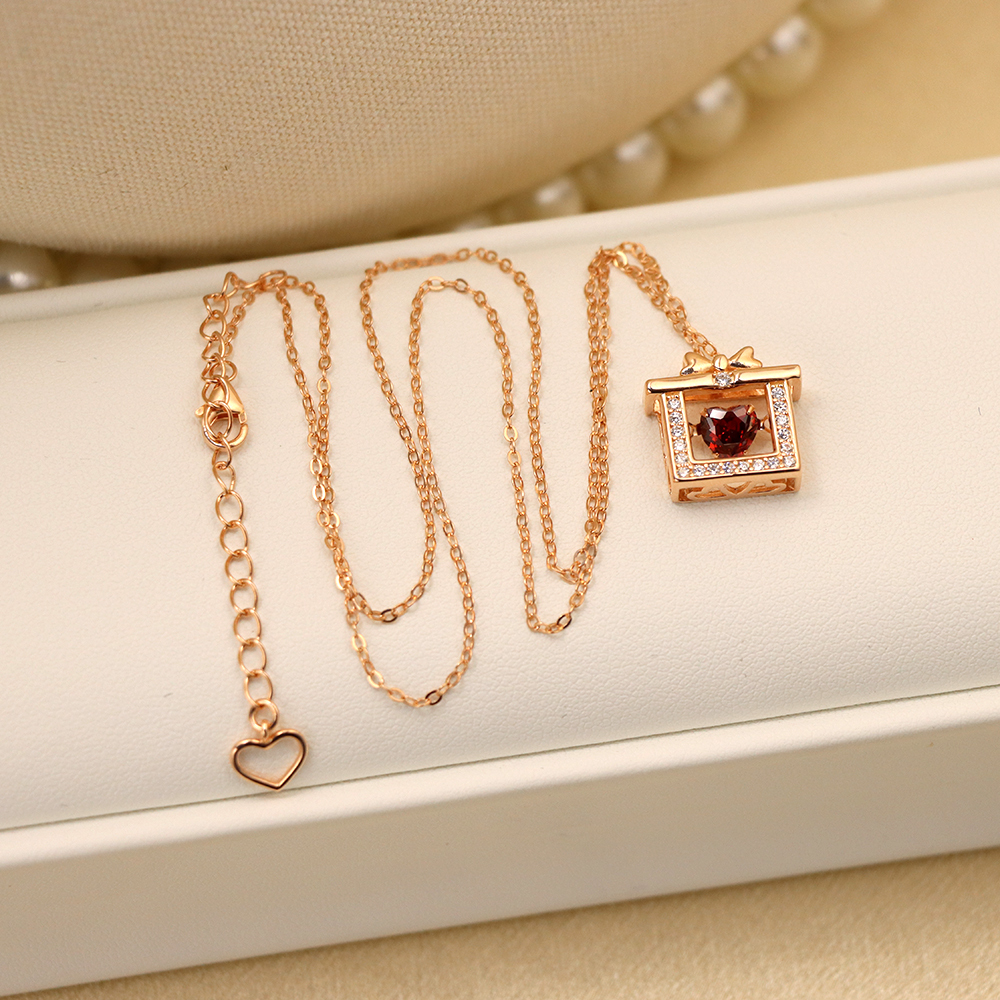 S925 Sterling Silver Heart-shaped Cubic Zirconia Necklace for Women