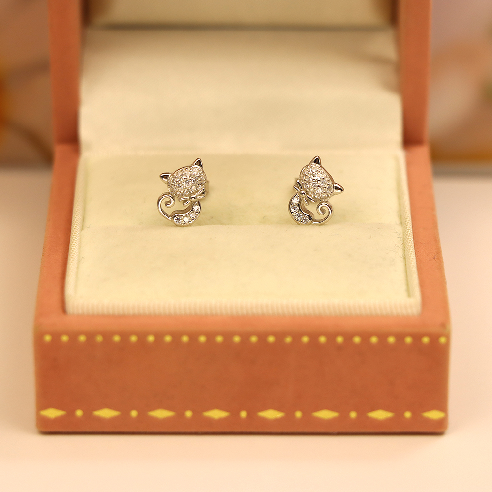 S925 Sterling Silver Cute Kitty Stud Earrings - Sweet & Charming Animal Jewelry for Women