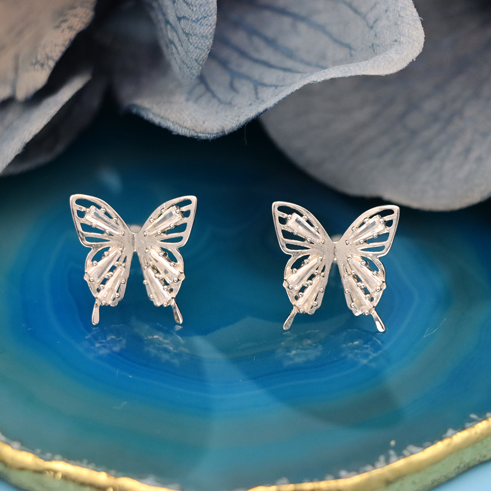S925 Sterling Silver Cubic Zirconia Butterfly-shaped Stud Earrings for Women