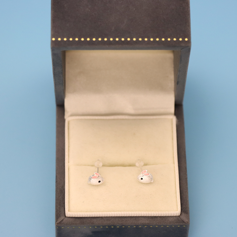 S925 Sterling Silver Little Rabbit-shaped Stud Earrings for Women