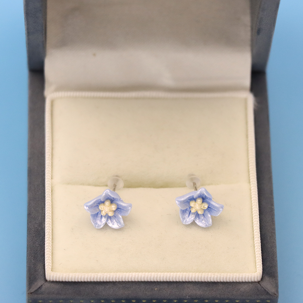 S925 Sterling Silver Blue Camellia-shaped Stud Earrings for Women