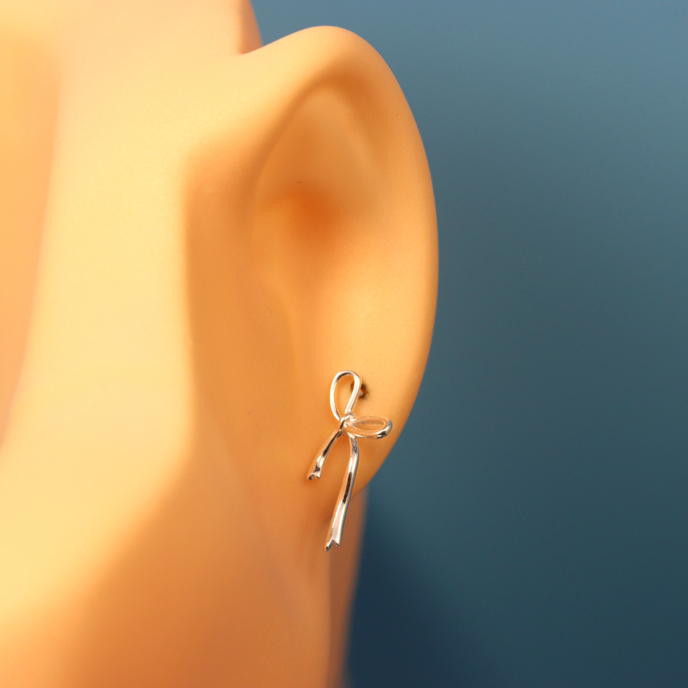 S925 Sterling Silver Bow-shaped Stud Earrings for Women