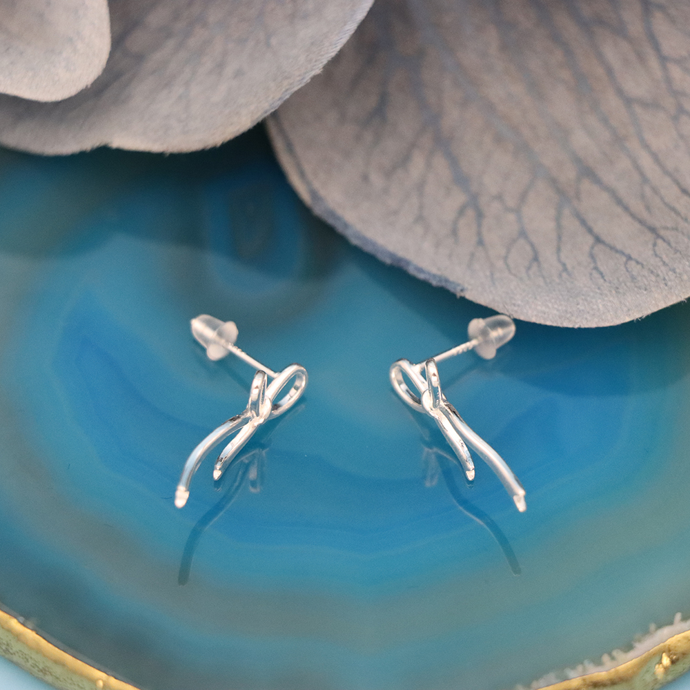 S925 Sterling Silver Bow-shaped Stud Earrings for Women
