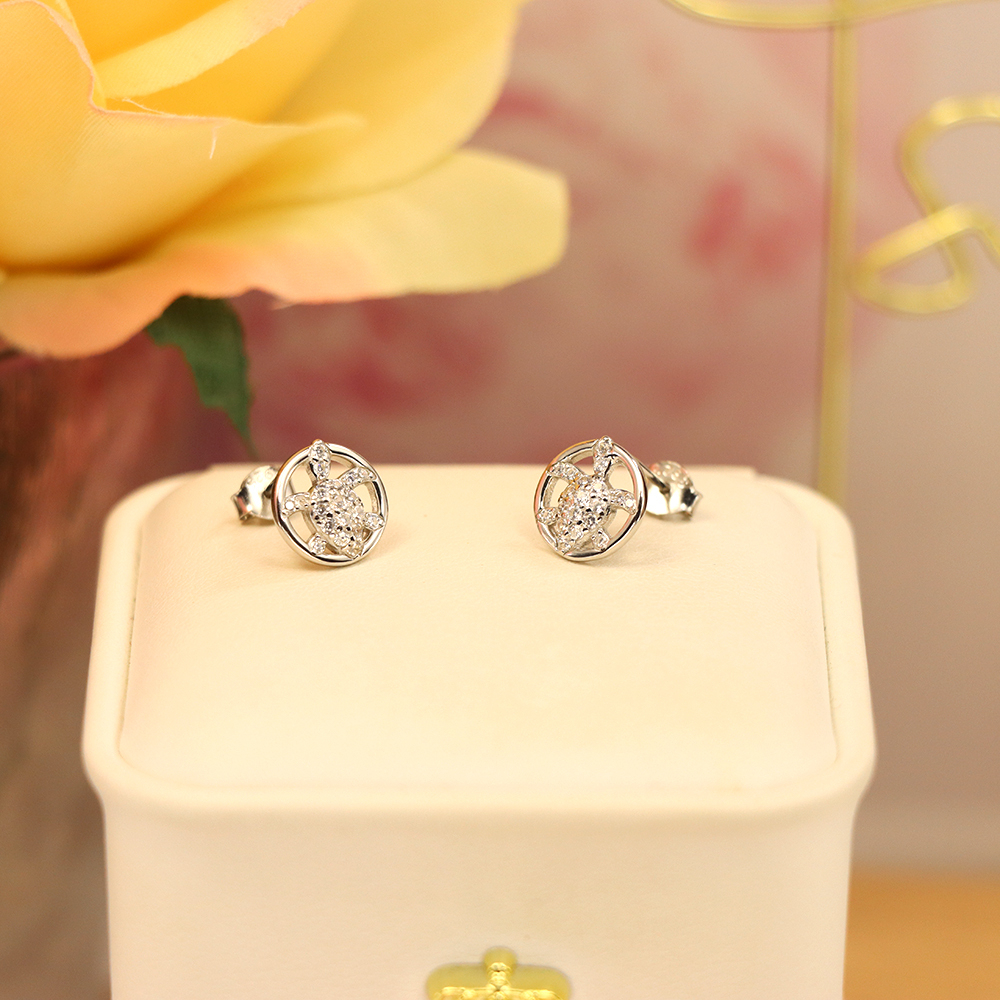 Turtle Geometric Stud Earrings, S925 Sterling Silver Forest-Themed Jewelry, Nature Inspired Dainty Gift, Whimsical Animal Earrings