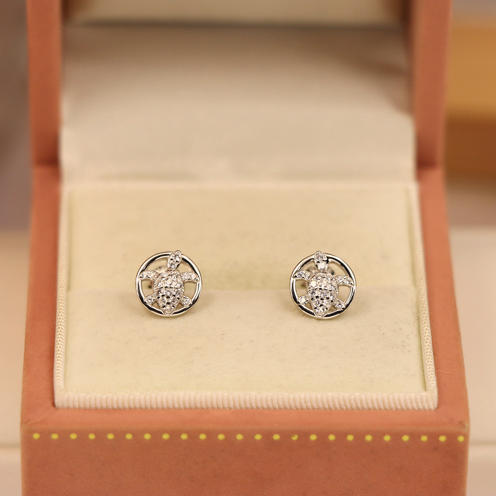 Turtle Geometric Stud Earrings, S925 Sterling Silver Forest-Themed Jewelry, Nature Inspired Dainty Gift, Whimsical Animal Earrings
