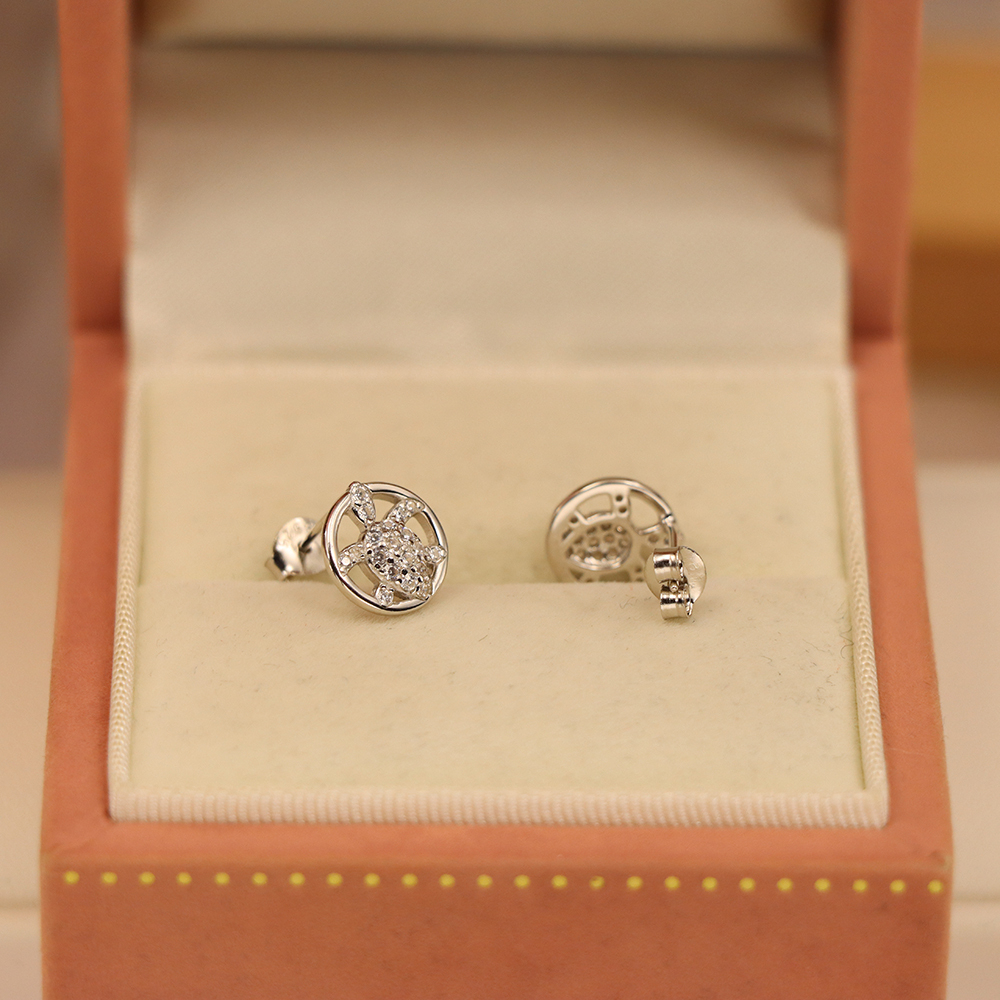 Turtle Geometric Stud Earrings, S925 Sterling Silver Forest-Themed Jewelry, Nature Inspired Dainty Gift, Whimsical Animal Earrings