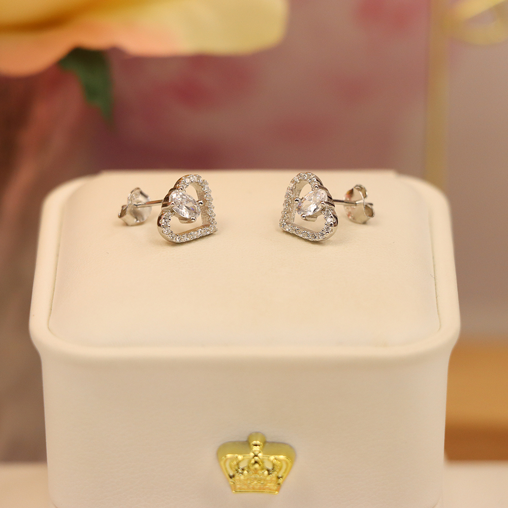 Sparkling Heart Stud Earrings, S925 Sterling Silver Romantic Jewelry, Crystal Love Earrings, Eternal Gift for Her