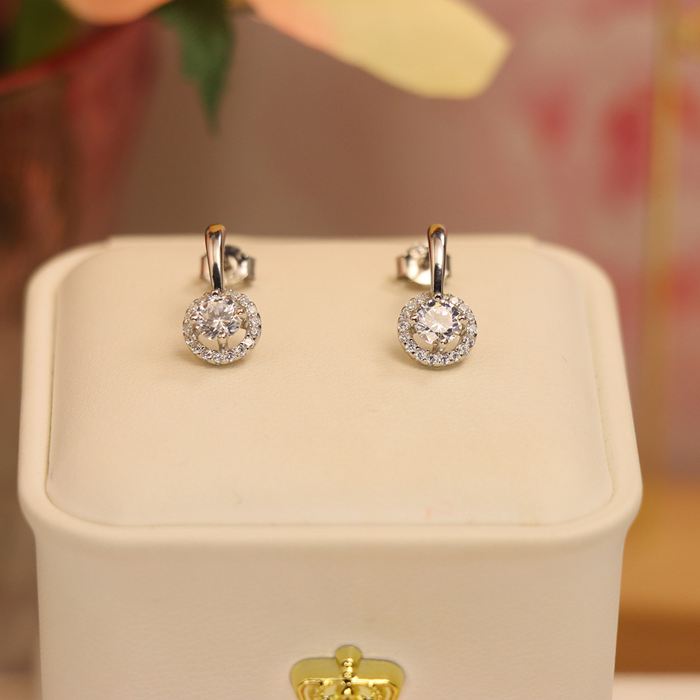 Sparkling Round Stud Earrings, S925 Sterling Silver Classic Circle Earrings, Dainty Timeless Gift for Women