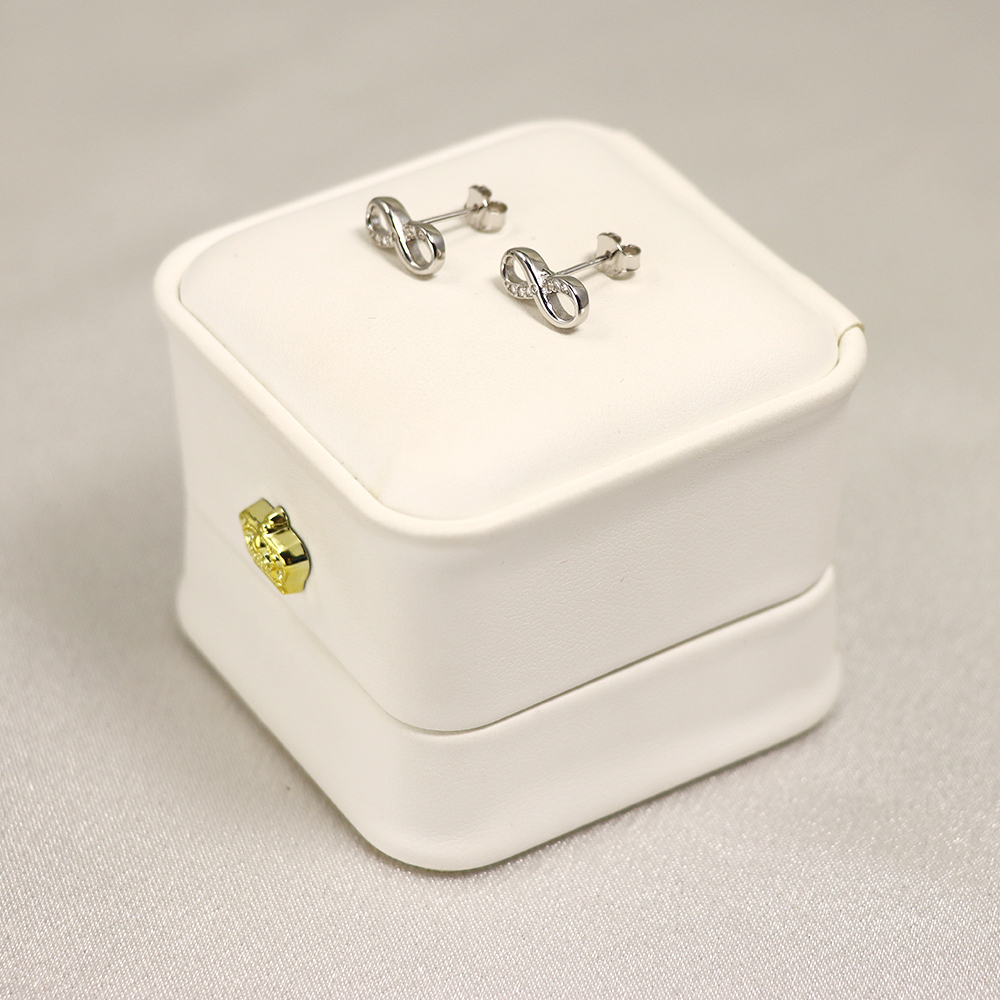 S925 Sterling Silver Figure-8-shaped Diamond-inlaid Stud Earrings for Women