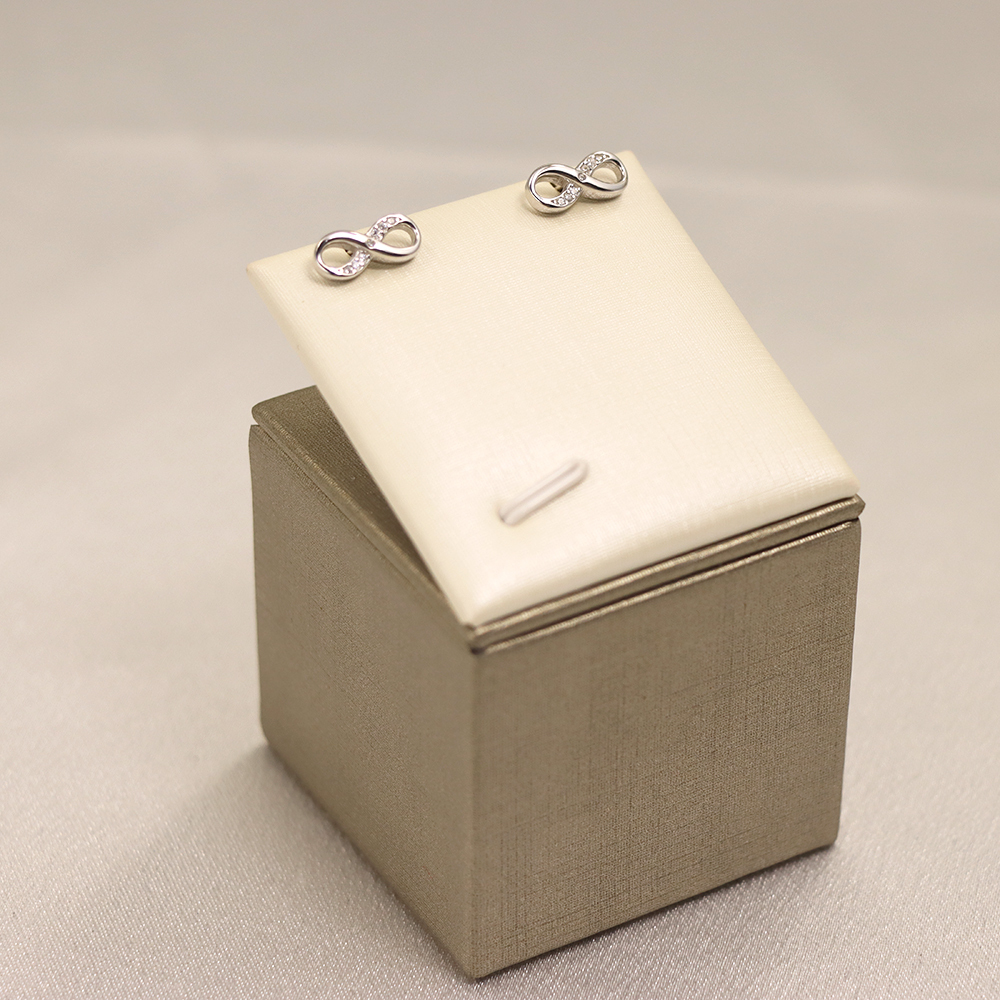 S925 Sterling Silver Figure-8-shaped Diamond-inlaid Stud Earrings for Women