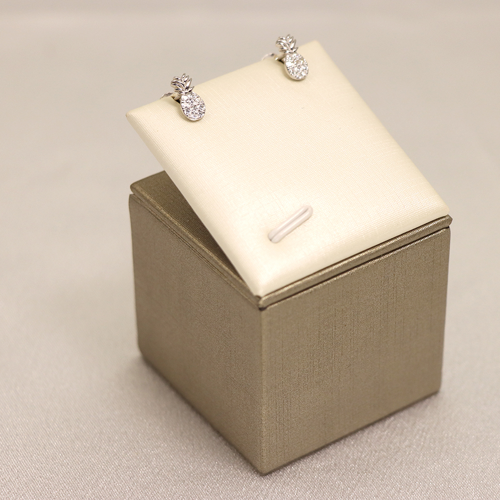 S925 Silver Pineapple-shaped Stud Earrings for Women, Micro-inlaid with Diamonds