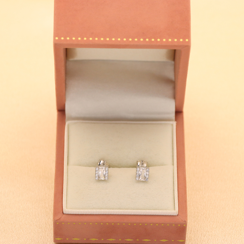 S925 Silver Square-shaped Micro-inlaid with Diamonds Stud Earrings for Women
