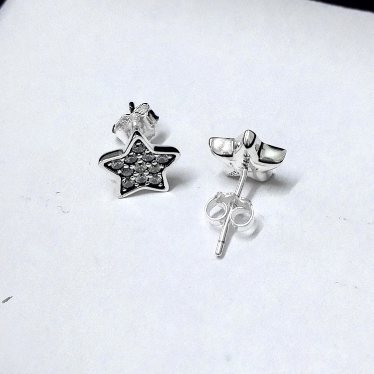 NEW Pandora Silver Clear Pave Star Earrings