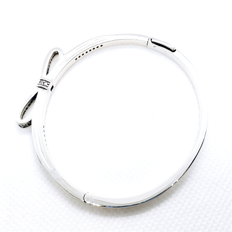 Pandora SIZE 2 SPARKLING BOW BANGLE