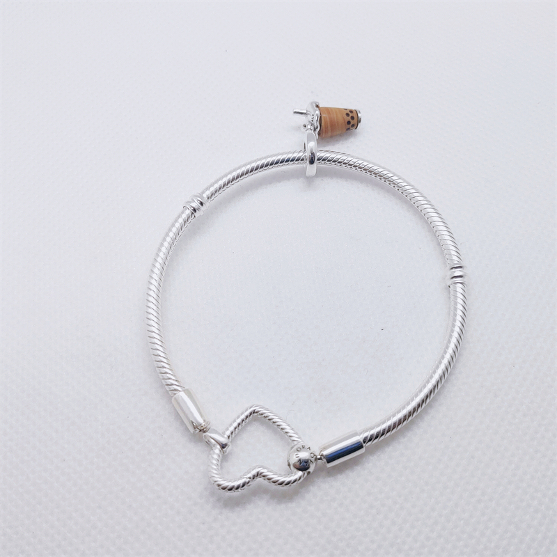Pandora Moments Heart Closure Snake Chain Bracelet Pendant