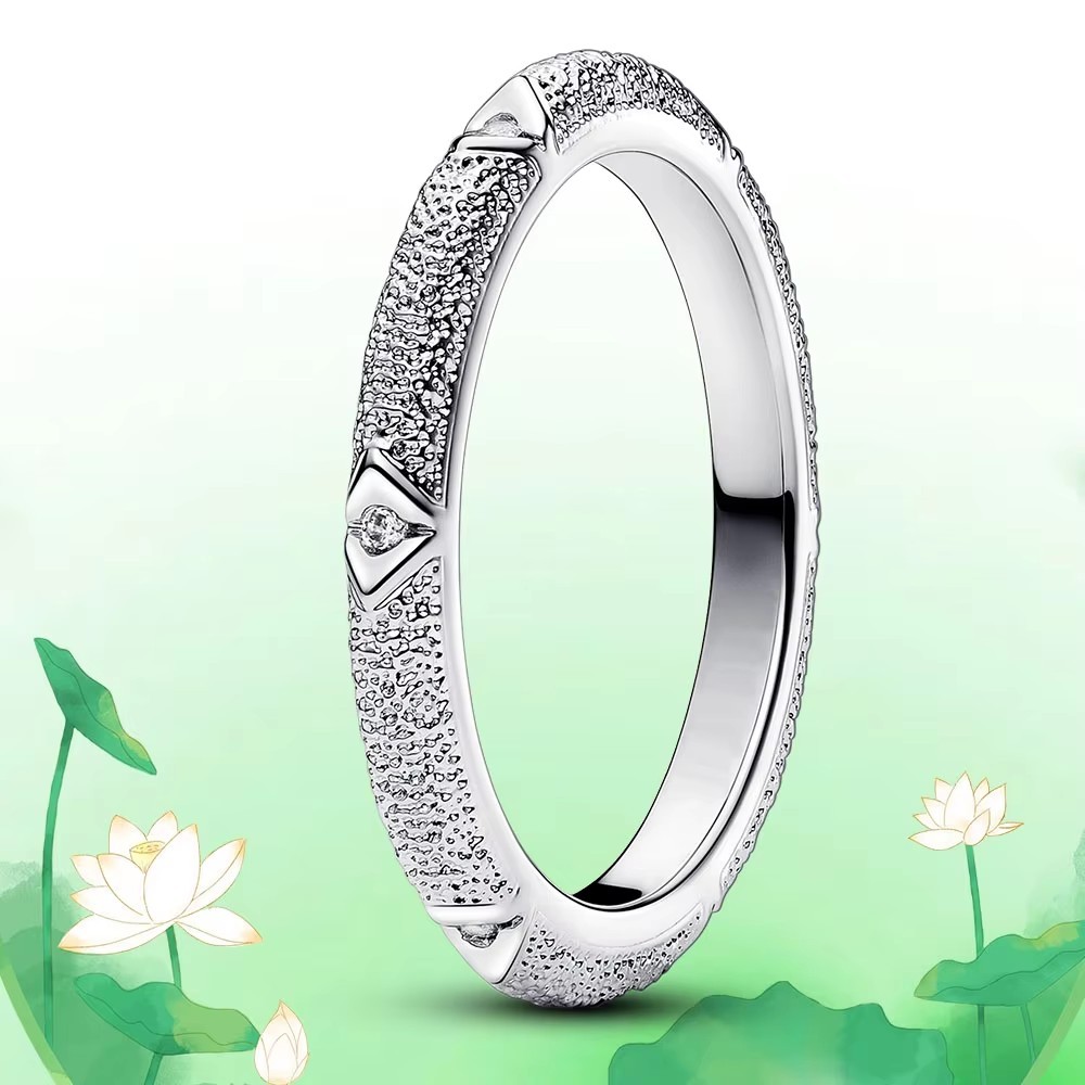 PANDORA Jewelry Silver Ring for Women Structure & Stones