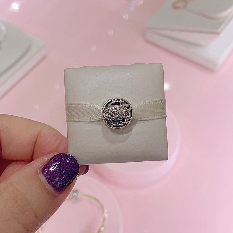 Pandora Han Solo & Leia Kiss Charm Sterling Silver