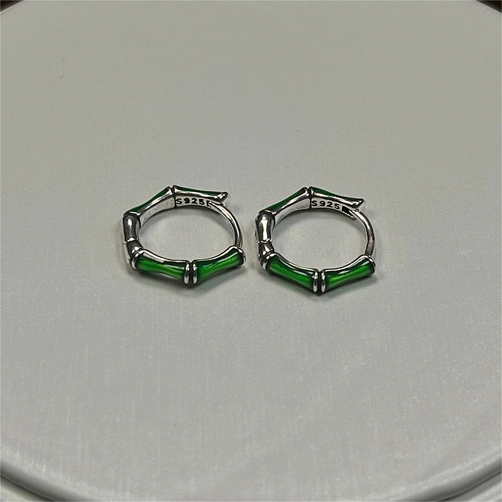S925 Sterling Silver Green Enamel Bamboo Hoop Earrings - Minimalist Chic Ear Cuffs for Women