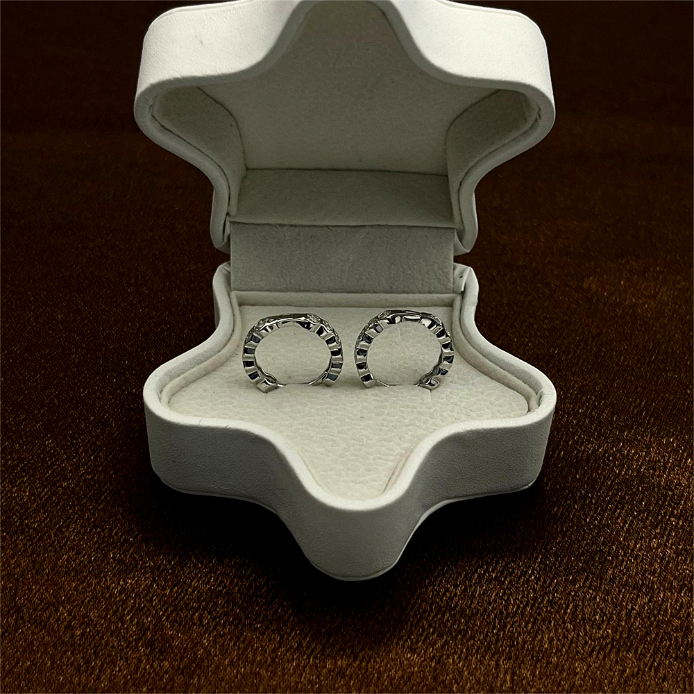S925 Sterling Silver Honeycomb Stud Earrings with Micro-Paved Sparkling Diamonds - Minimalist Design