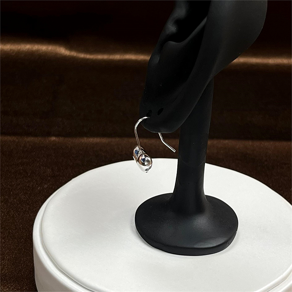 S925 Sterling Silver Unique Design Delicate Heart Earrings Stud Earrings