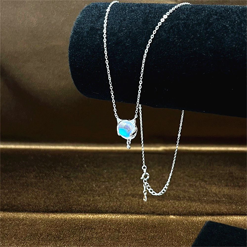 S925 Sterling Silver Moon Hugging Cat Necklace, Cute Cat Collarbone Chain, Dainty Silver Cat Pendant