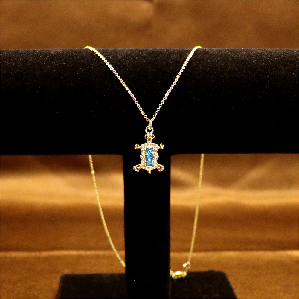 Fashion turtle pendant necklace diamond set