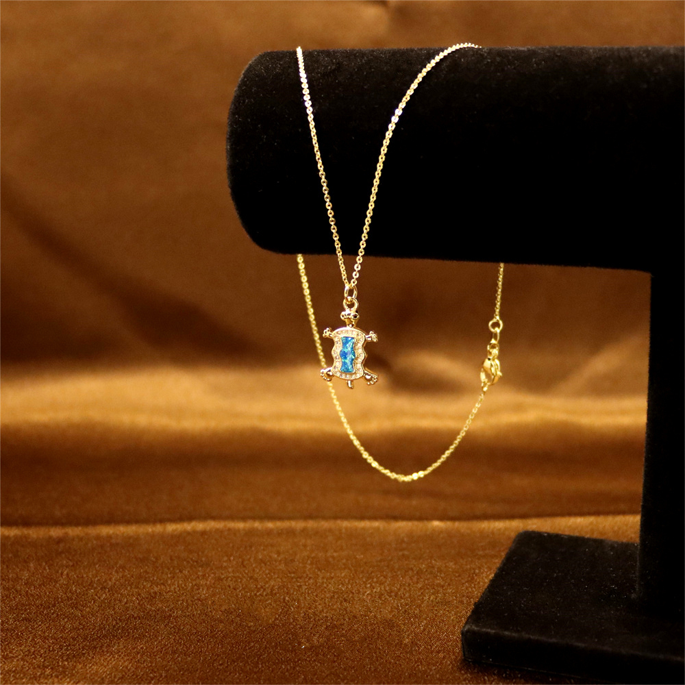Fashion turtle pendant necklace diamond set