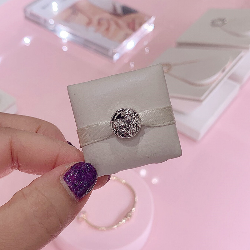 Pandora Han Solo & Leia Kiss Charm Sterling Silver