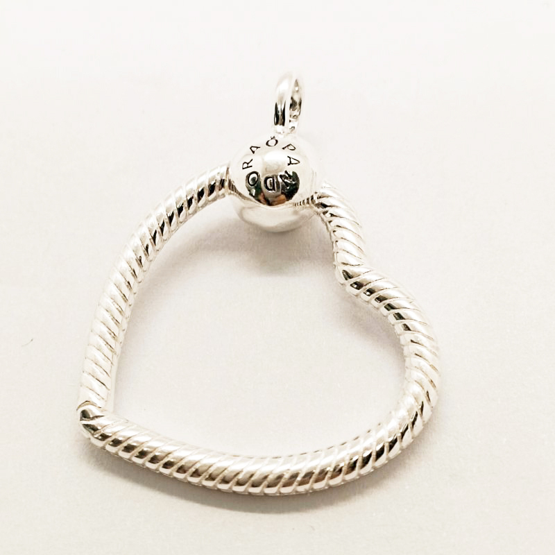 PANDORA Moments Heart O Pendant Charm Holder