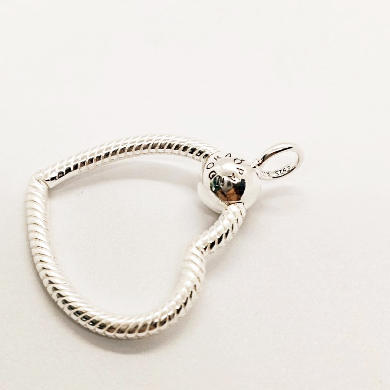 PANDORA Moments Heart O Pendant Charm Holder