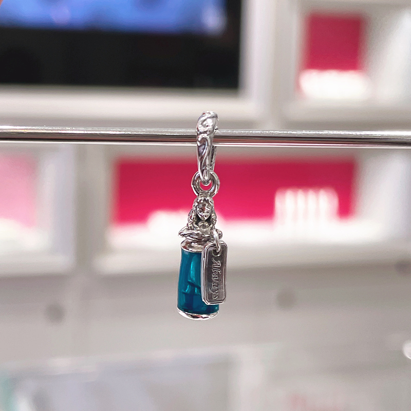 2021  Silver Pandora  Alice in Wonderland Drink Me Dangle Charm