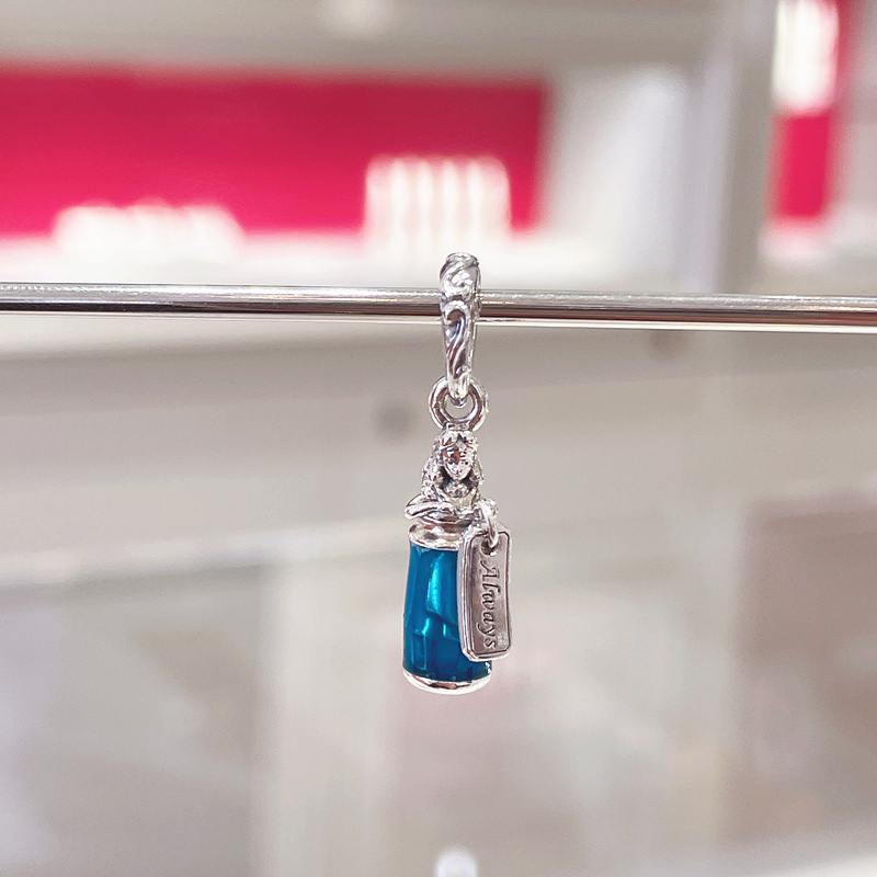 2021  Silver Pandora  Alice in Wonderland Drink Me Dangle Charm