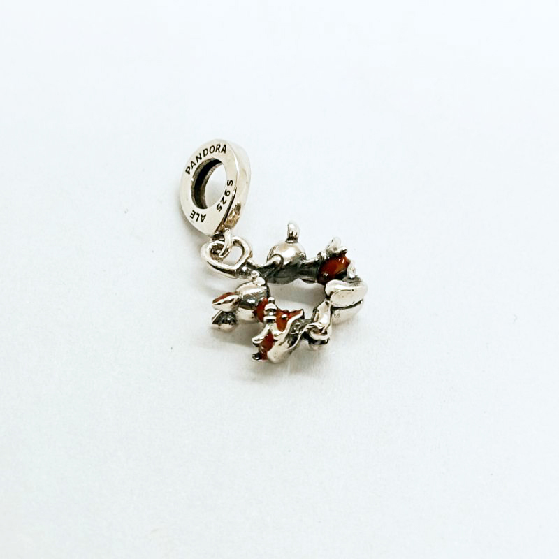 Pandora   Mickey  Minnie Kissing Dangle Charm S925 ALE