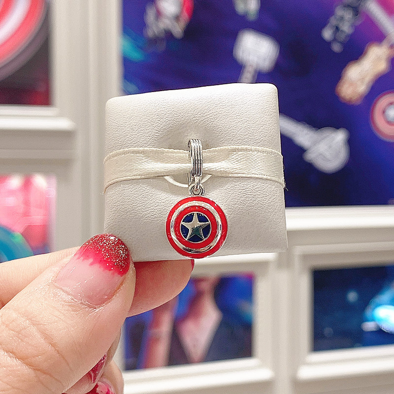 PANDORA Marvel The Avengers Captain America Shield Charm