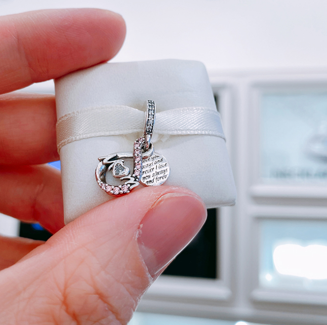 Pandora Mum Infinity Dangle Charm ALE S925 Gift bag