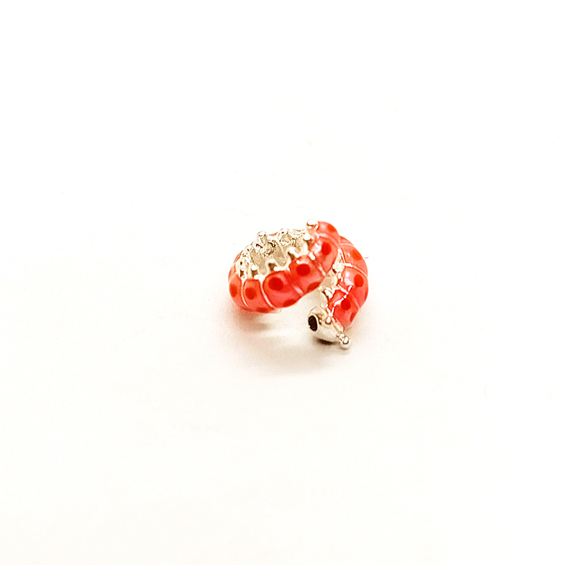 Suesse Eingerollte Raupe Charm PANDORA Charm