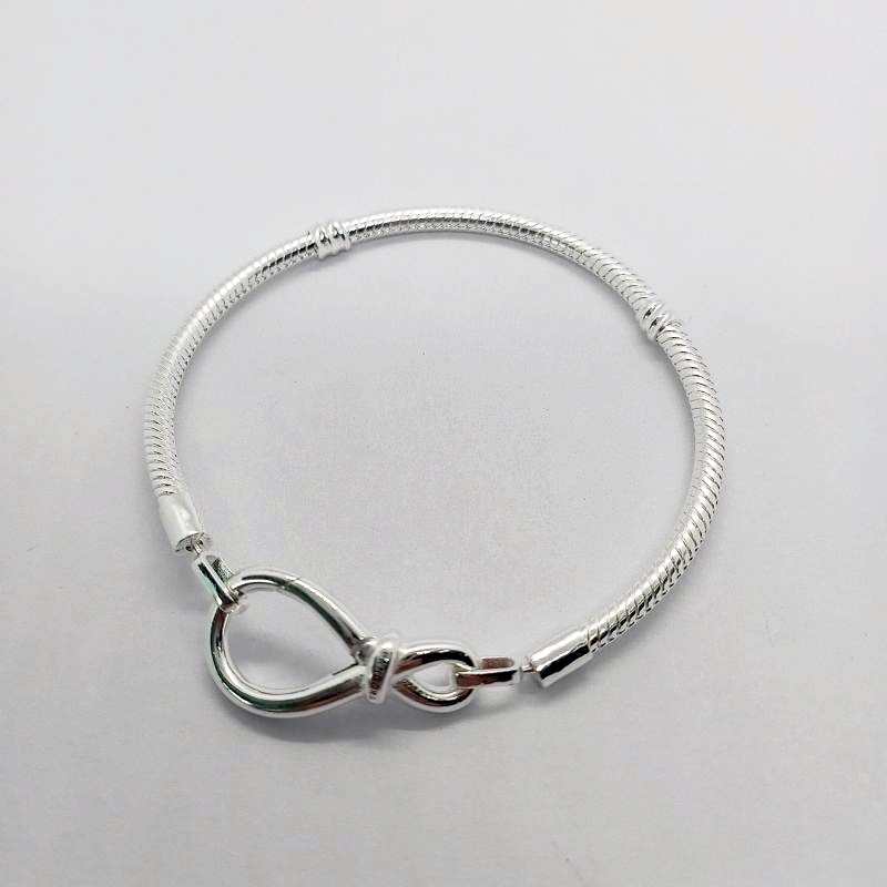 Pandora S925 Ale  Moments Infinity Knot Snake Chain Bracelet Gift bag