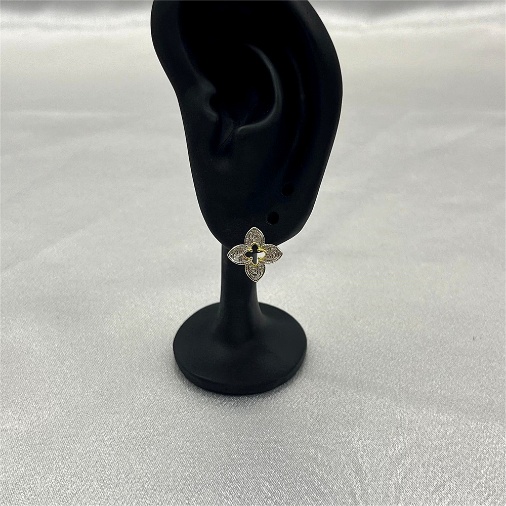 S925 Sterling Silver Gold & Silver Two-Tone Four-Leaf Clover Stud Earrings with Scroll Pattern