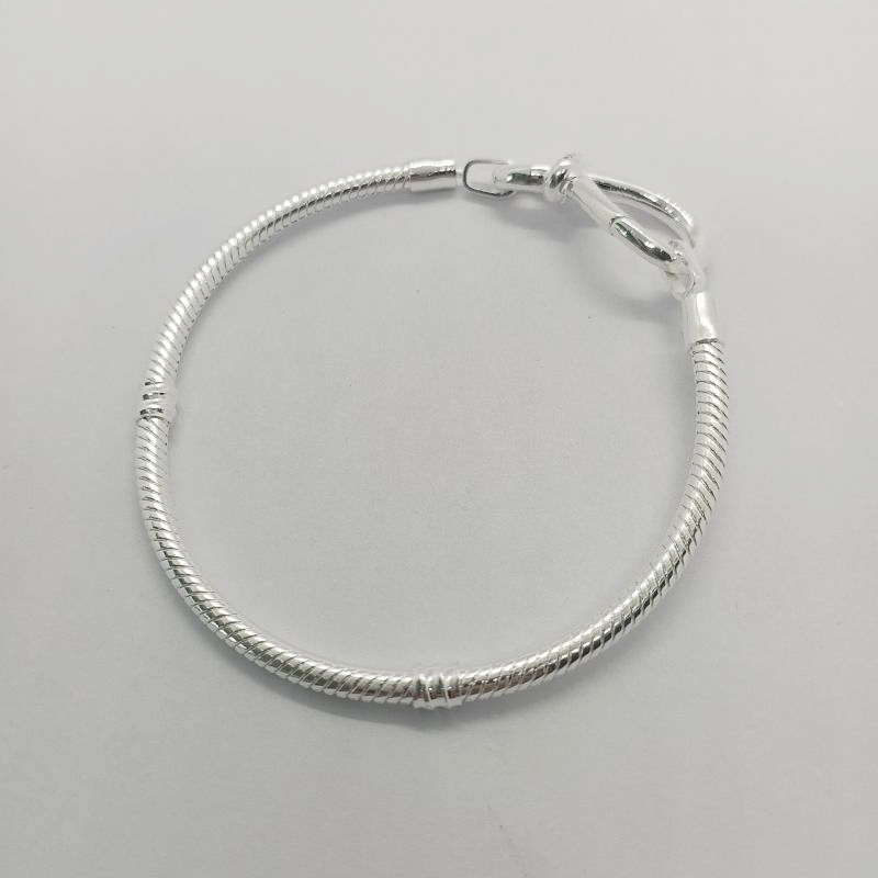 Pandora S925 Ale  Moments Infinity Knot Snake Chain Bracelet Gift bag