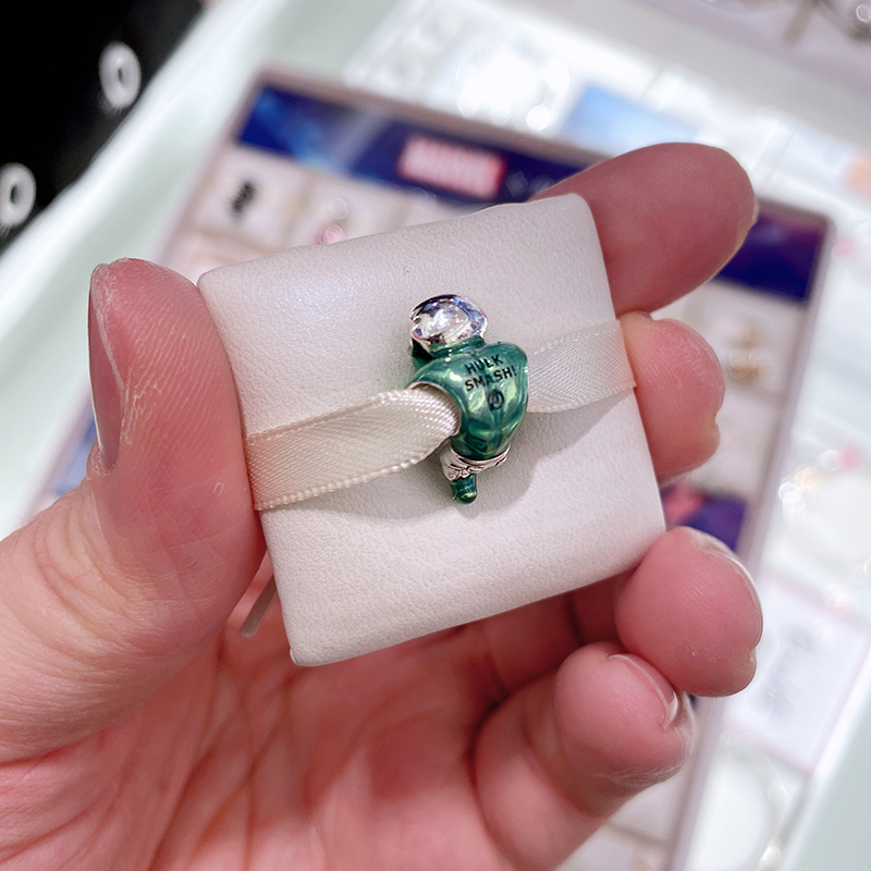 PANDORA 925 Marvel The Avengers Hulk Smash Charm