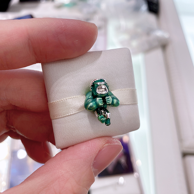 PANDORA 925 Marvel The Avengers Hulk Smash Charm