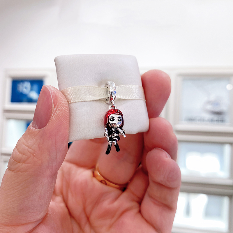 PANDORA Marvel The Avengers Black Widow Charm