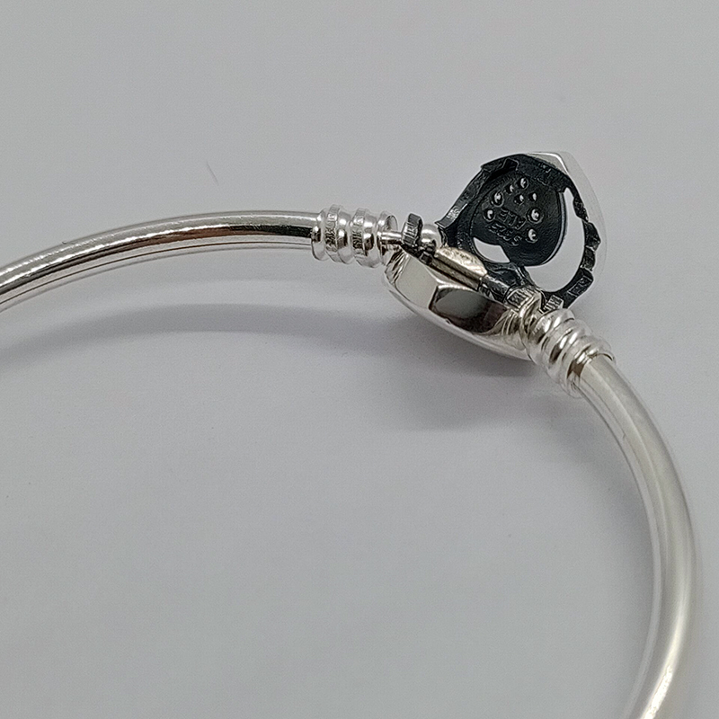PANDORA Entwined Infinite Hearts Bangle Bracelet ALE S925