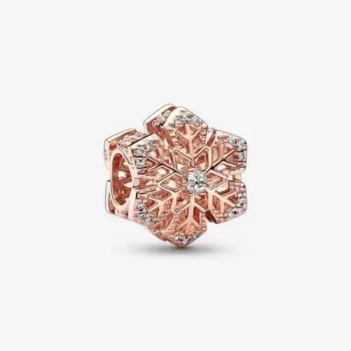 Pandora  Festive Snowflake Charm