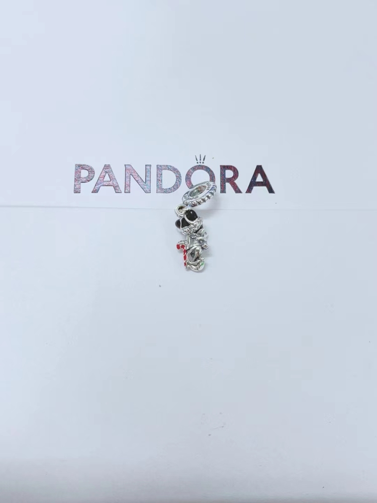 Pandora Christmas Sterling Silver Mickey Charm ALE S925