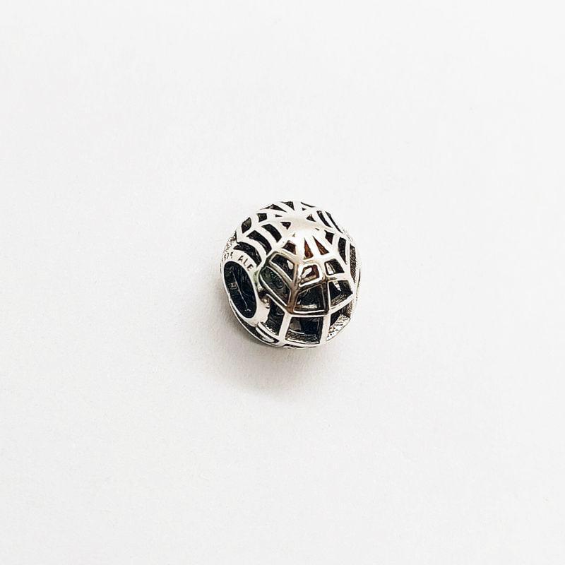 Pandora Marvel Spider-Man Mask Hela Charm  AEL S925