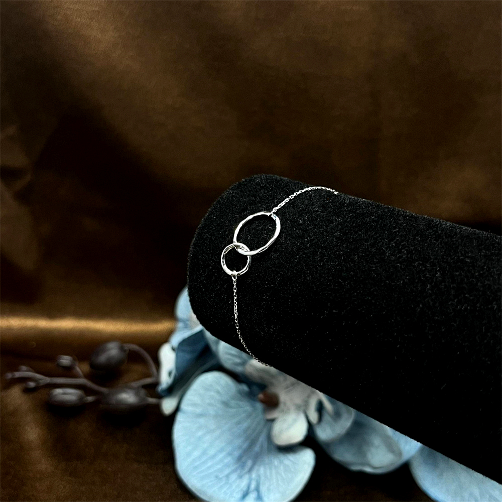 Sterling Silver Double Circle Bracelet – Interlinking Open Circle Bracelet, Perfect for Sisters