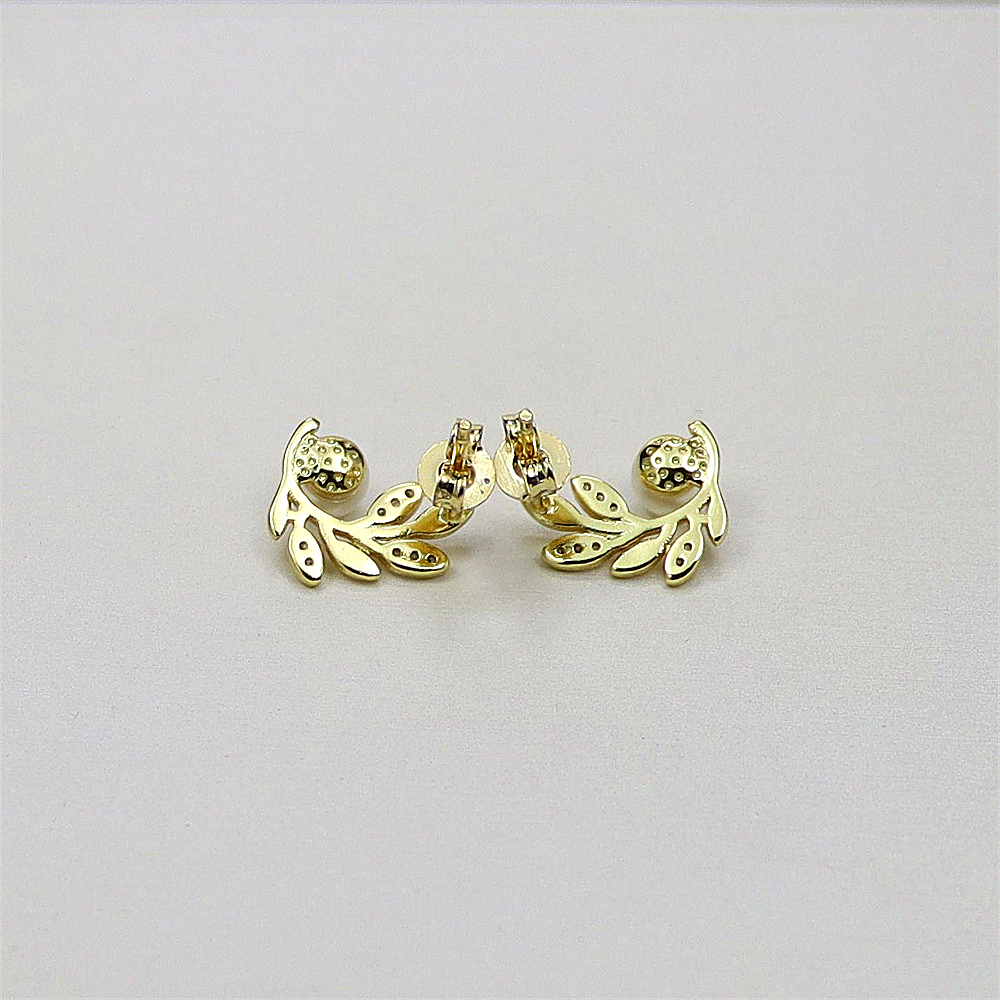 Tiny Leaf with Natural Freshwater Pearl Stud Earrings in Sterling Silver, Silver, Gold or Rose Gold, Small Olive Leaf Stud, Leaf Earrings