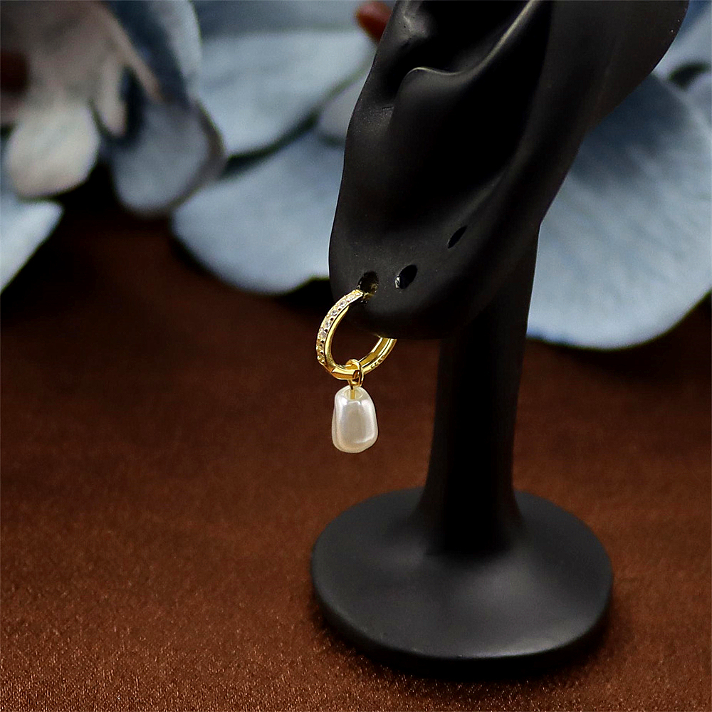 925 Sterling Silver Vintage Baroque Pearl Earrings with Zirconia Studs