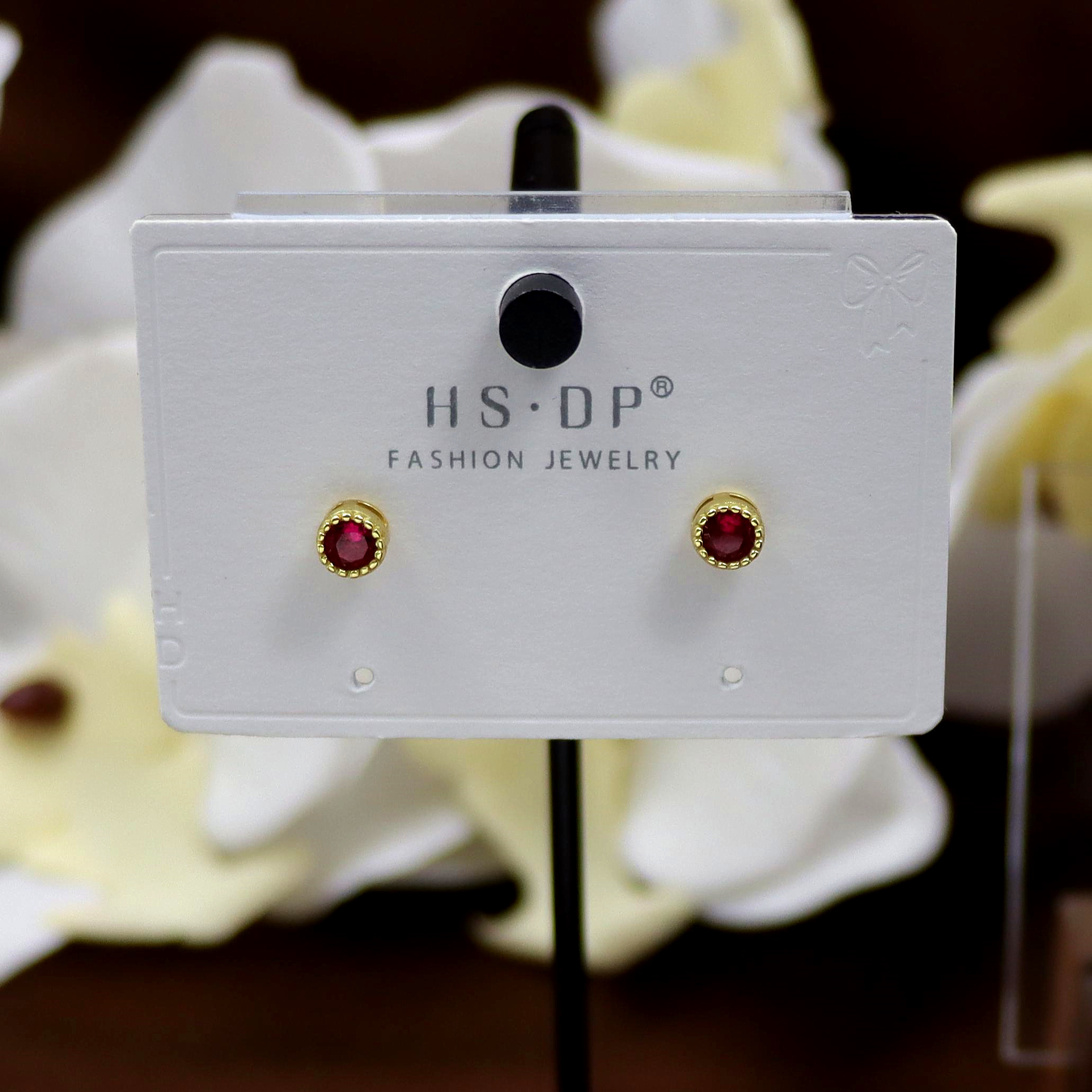 S925 Sterling Silver Minimalist Single Zirconia Stud Earrings
